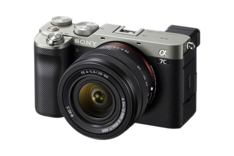 Dünyanın En Ufak  Fotoğraf Makinelerinden Sony A7c Tanıtıldı